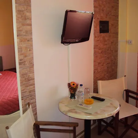 Aliki Beach Aparthotel 3*